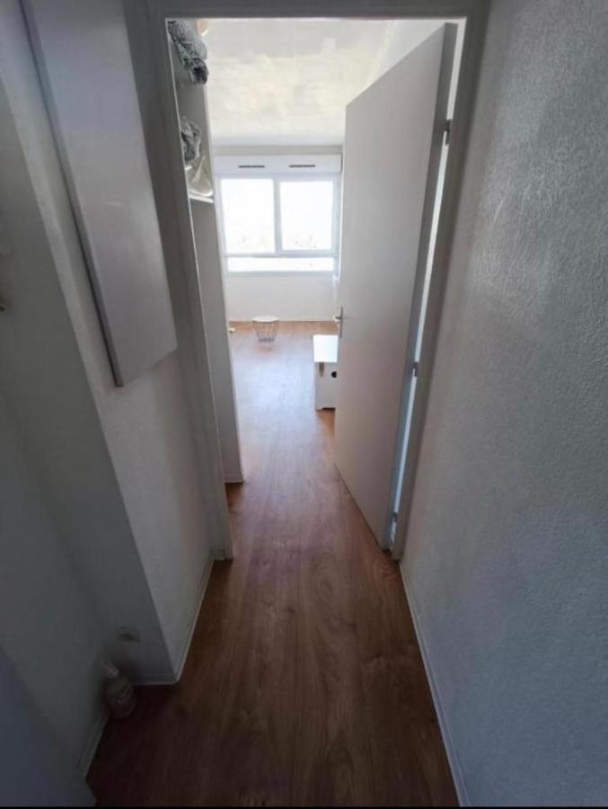 Appartement Tout Equipe A 6 Minutes De La Gare St Charles Marseille Eksteriør bilde